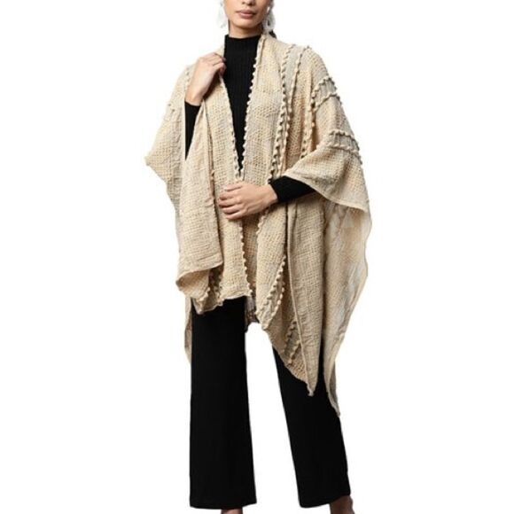 NWT Pretty Persuasions luxurious cream pompom kimono cape wrap One Size - Picture 2 of 8